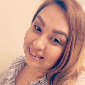 Meet your Posher, Beatriz